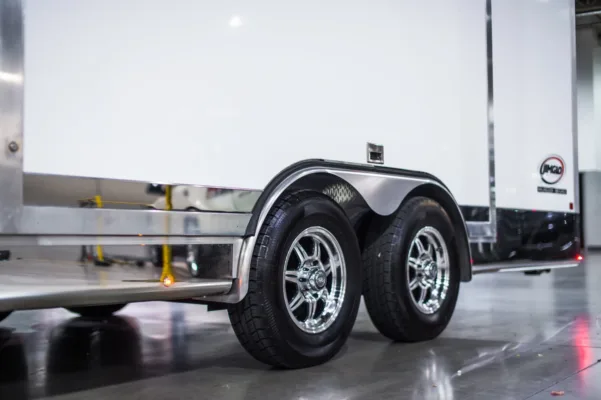 CSM_2542 JIMGLO Elite Trailer side view