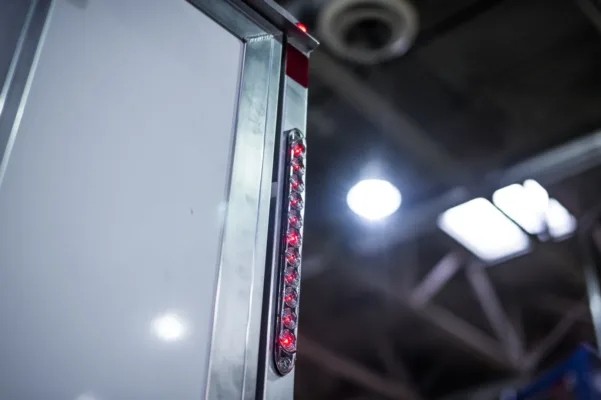 CSM_2544 JIMGLO Elite Trailer saftey lights